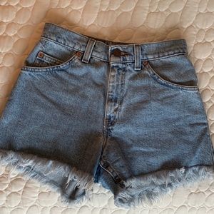 Levi High Waisted Jean short